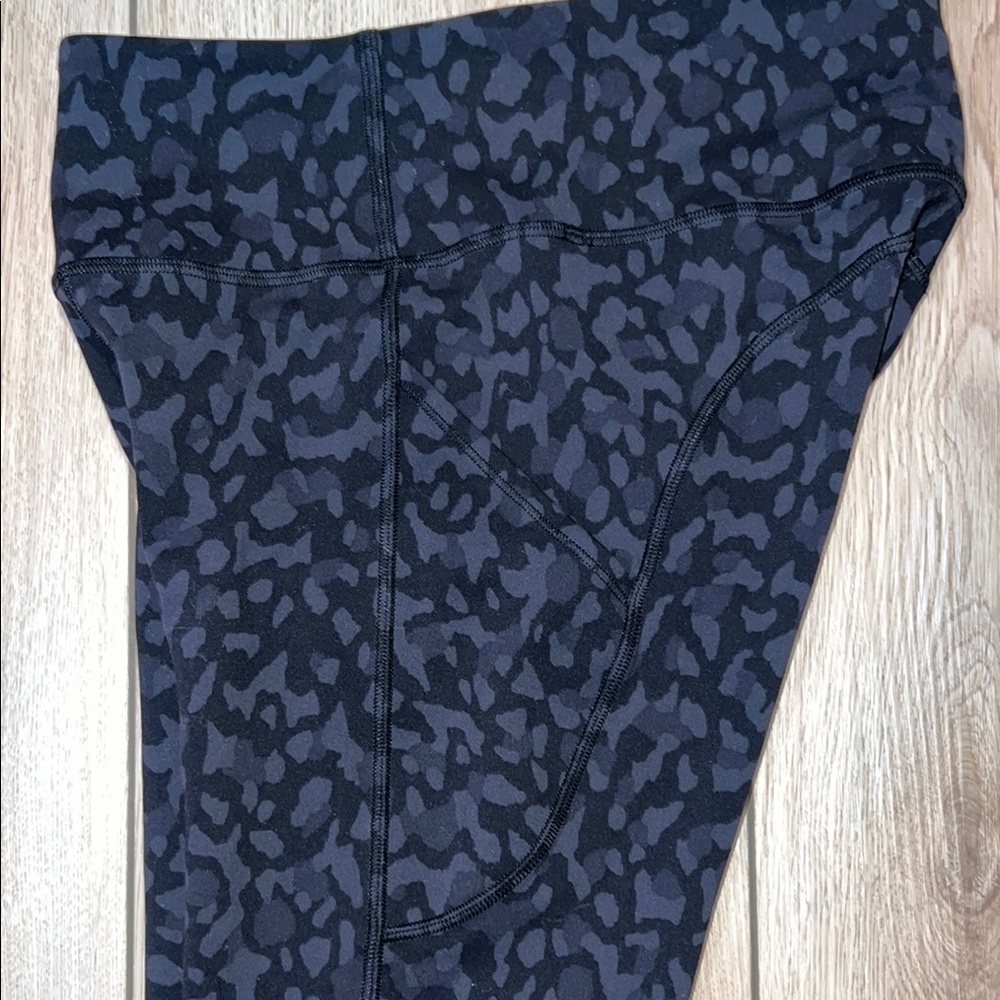 EUC - Lululemon Fast and Free High-Rise Crop 23" *Non-Reflective - Picture 8 of 11
